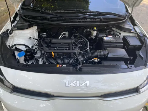 Kia Rio Vibrant 1.4 Mt