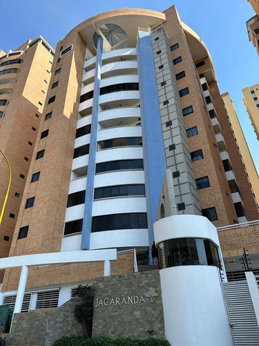 Annic Coronado Remax Vende Exclusivo Apartamento En La Trigaleña Alta Valencia Ref. 226309