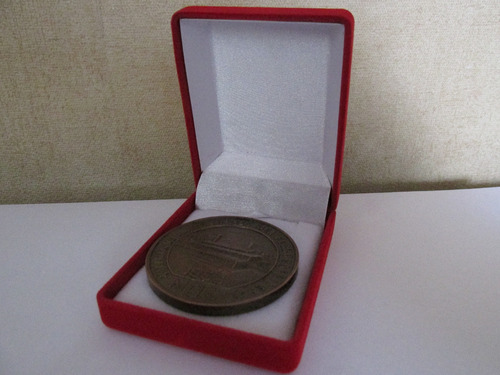 Antigua Medalla Ferrocarriles  Chile Año 1958 Rara Y Escasa 
