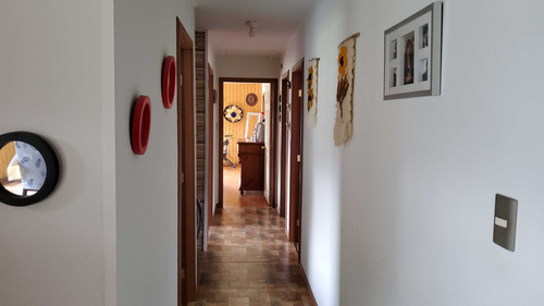 Casa En El Campo Con Casa De Huespedes (85523)