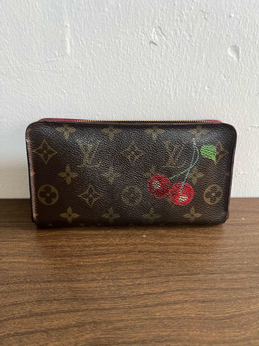 Cartera Mukarami Cerezas Louis Vuitton Original Usada