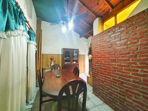 Venta Casa C/galpon 3 Amb 277 M2 Cochera Jardín Valentin Alsina