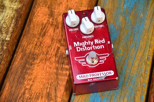 Pedal Mad Professor Mighty Red Distortion Pedal Mad Professor Mighty Red Distortion
