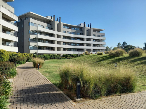 Imagen 2 de 30 de Venta De Hermosos Departamento En Condominio Civis De 2 Ambientes Muy Moderno Y Con Amenities