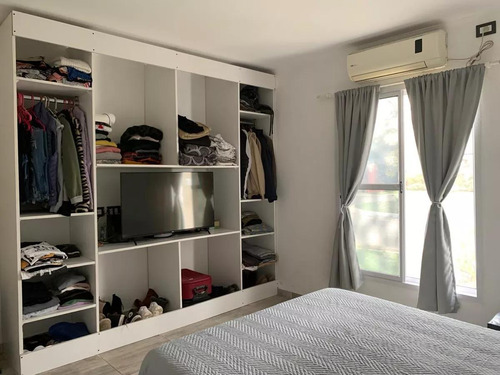 Casa En Venta - 2 Dormitorios 2 Baños - 400mts2 - Ezeiza