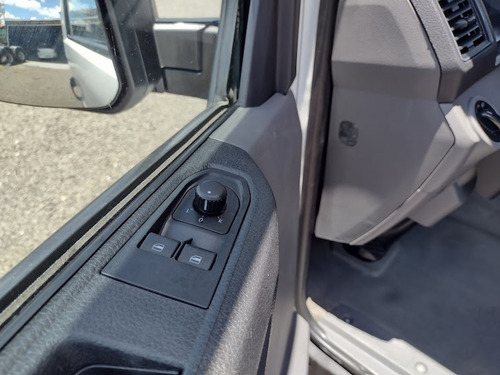 Imagem 9 de 15 de Volkswagen Delivery