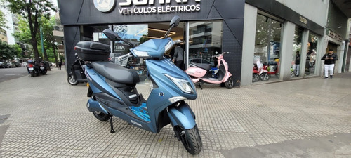 Imagen 13 de 25 de Moto Eléctrica Hawk / Promo Año Nuevo Con Baúl De Regalo / A