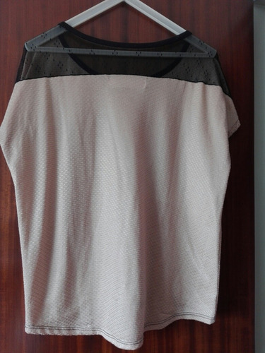 Remera Beige Con Encaje Negro T.l/xl Envio A Todo El País