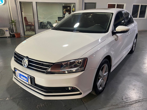 Volkswagen Vento 1.4 Comfortline 150cv At