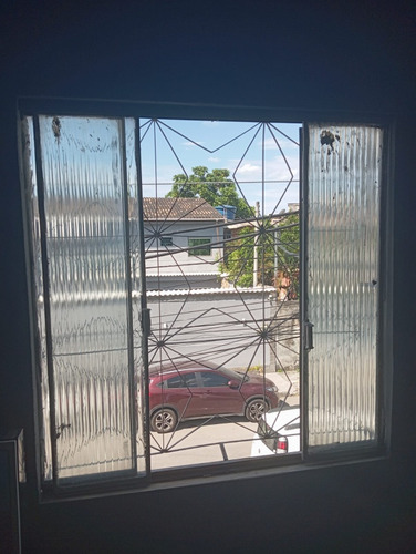 Terreno Com Duas Casas E Duas Lojas