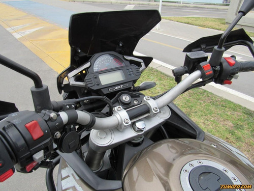 Motos Akt
