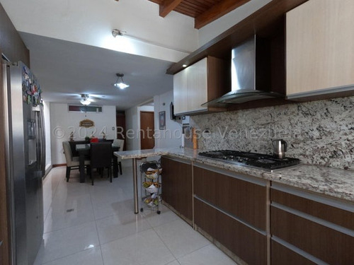 Mayra Lara Rah Vende Hermosa Casa En Urb. El Pedregal, Al Este De Barquisimeto, 4 Hab, 5 Baños, 3 P/e, Planta Eléctrica, Tanque Subterráneo, Una Hermosa Área Social Y Parque Infantil