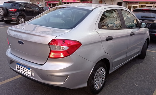Imagen 4 de 25 de Ford Ka 2018 1.5 S 4 P