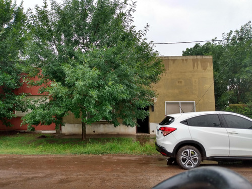 Pueblo Rural - Casa 3 Dorm - Jardin - Retasada