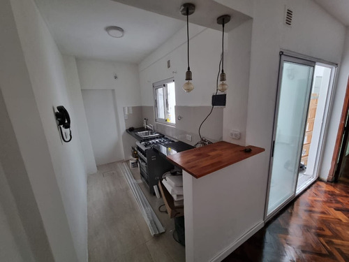 Imagen 4 de 12 de Departamento En Venta De 1 Dormitorio En Balvanera