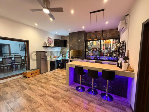 Se Vende Parcela Con 2 Casas En Talagante