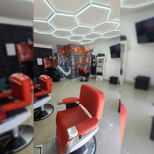 Oportunidad Vende Local Comercial A Calle Rentabilidad 8.7%