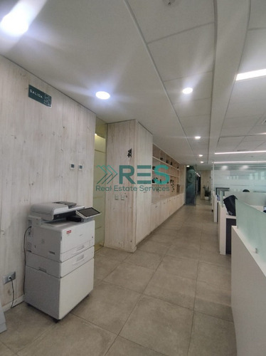 Oficina En Arriendo En Las Condes