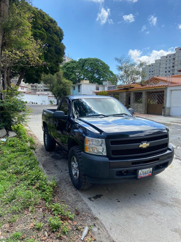 Imagen 3 de 8 de Chevrolet Silverado 4x2