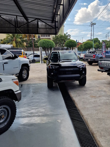 Imagen 3 de 16 de Toyota 4runner Trdpro