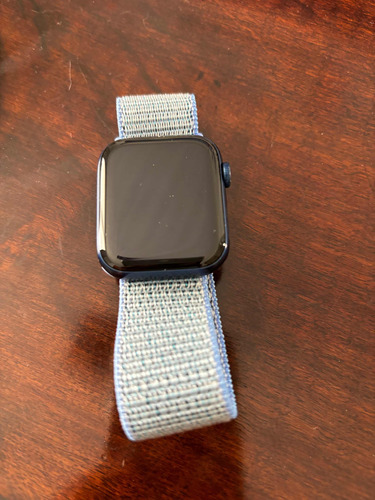 Apple Watch Serie 6 Con Caja Y Accesorios