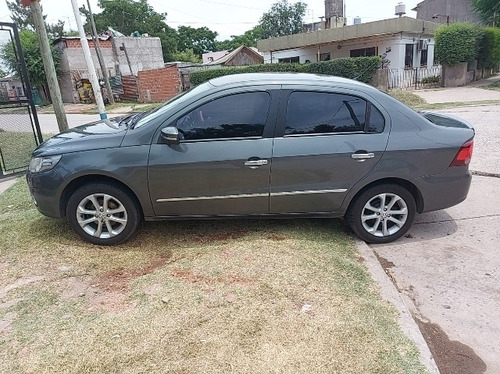 Volkswagen Voyage 1.6 Highline 101cv 2012
