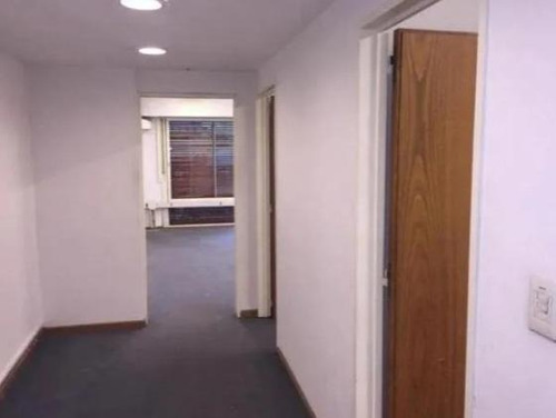 Imagen 2 de 15 de Oficina Muy Amplia Con 2 Baños Seguridad 24 Hs. - San Nicolás