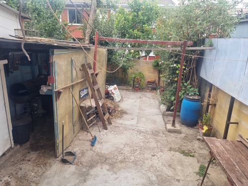 Casa De 2 Pisos En Gómez Carreño (84122)