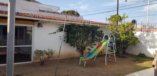 Casa A Ms De M.p. Cabrera 3 Dor 3 Baños Gje Quincho Mas Un Local