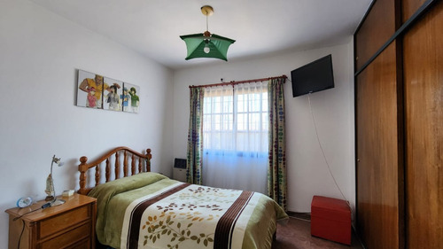 Departamento Tipo Dúplex A Metros De La Calle Noguera En San Antonio De Padua.
