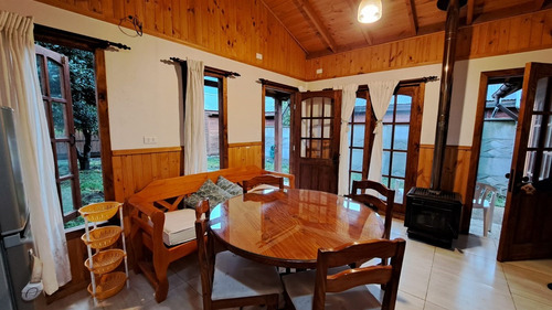 Casa Amoblada En Arriendo Sector Pasarela Quelhue, Pucón
