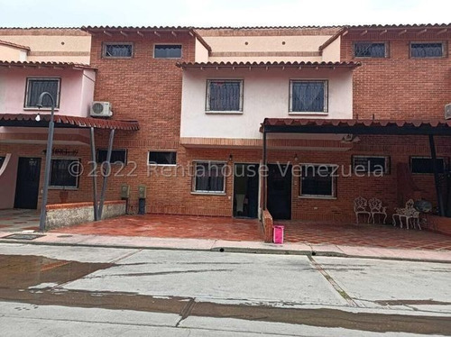 Imagen 15 de 17 de Se Vende Townhouse En Monteserino Rc-dc 22-28673 Rentahouse Carabobo