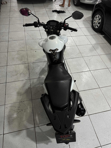 Cb 2016 Twist Com Freio Á Disco E Freios Abs, 250 Cc.