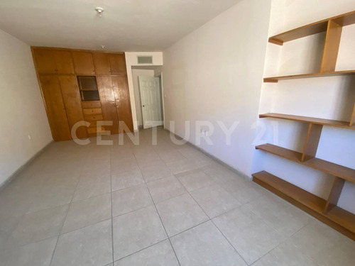 Casa En Venta En Fracc. Misiones Ii, Chihuahua, Chih.
