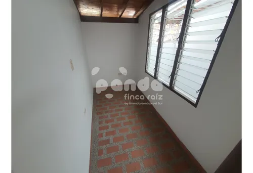 Casa Local En Alquiler En Envigado - Barrio Mesa