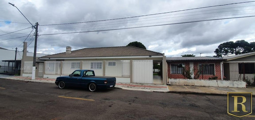 Casa Para Venda Em Guarapuava, Batel, 3 Dormitórios, 1 Suíte, 2 Banheiros, 2 Vagas - _2-1130368