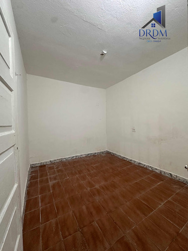 Casa Com 2 Dormitórios