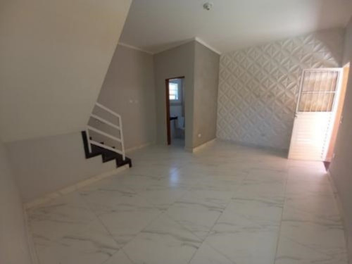 Imagem 12 de 19 de Casa Em Condomínio No Bairro Cibratel 2, Em Itanhaém, Litoral Sul De São Paulo, Localizada Lado Praia, Ficando À 300 Metros Do Mar. Imóvel Possui Vaga Para 01 Automóvel.