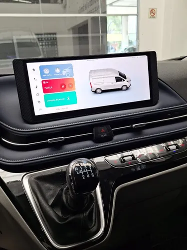 Chevrolet Express 2025