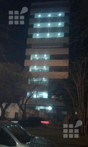 Imagen 2 de 20 de Departamento - La Plata