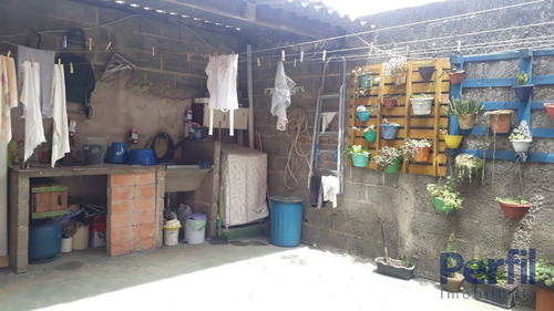 Imagem 9 de 11 de Sobrado - 3 Dormitórios - 2357