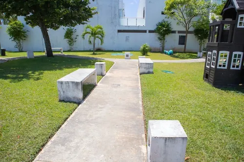 Casa · 3 Recámaras · Quintas Kavanayen · Avenida 135 · Polígono Sur · Privada