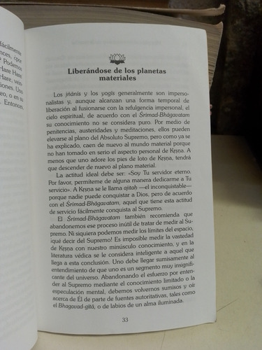 Más Allá Del Nacimiento Y De La Muerte - A.c Bhaktivedanta (Usado)