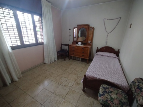 Venta Casa 4 Dorm 2 Baños Pque Liceo 2