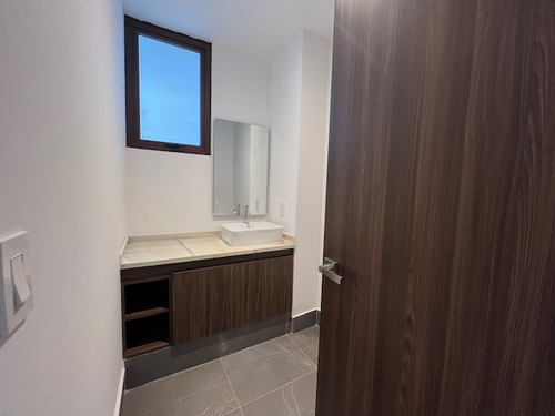 Vendo Departamento Nuevo Con Terraza Col. Interlomas, Huixquilucan, Edomex