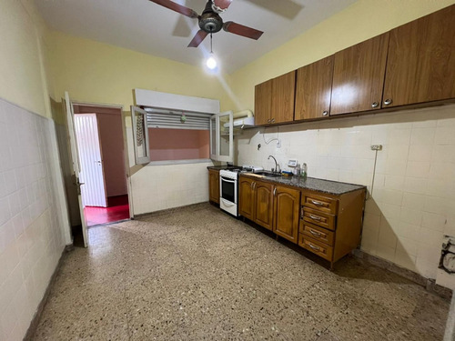 En Venta En El Palomar Duplex Con 2 Dormitorios, Patio F: 10167