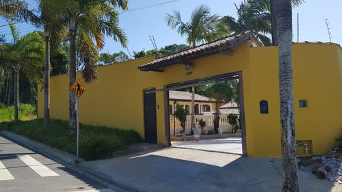 Casa 6 Suítes Piscina Em Pariquera Açu