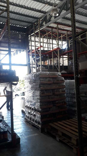 Imagen 8 de 17 de Galpones Centro De Distribución