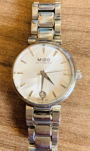 Reloj Para Dama Mido Baroncelli M0222071103100 Suizo