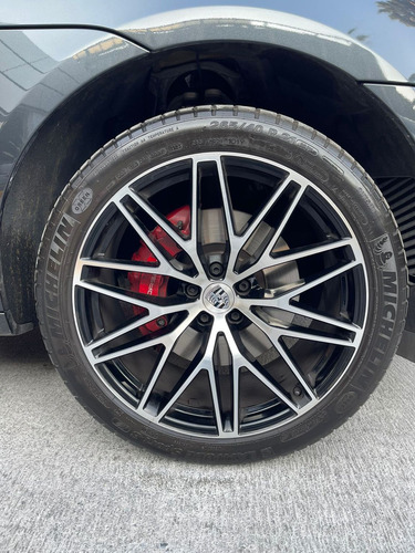 Porsche Macan 2024